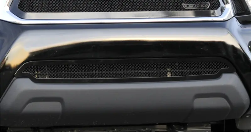 T-Rex Grilles Upper Class Series Mesh Bumper Grille – Model #52938 1